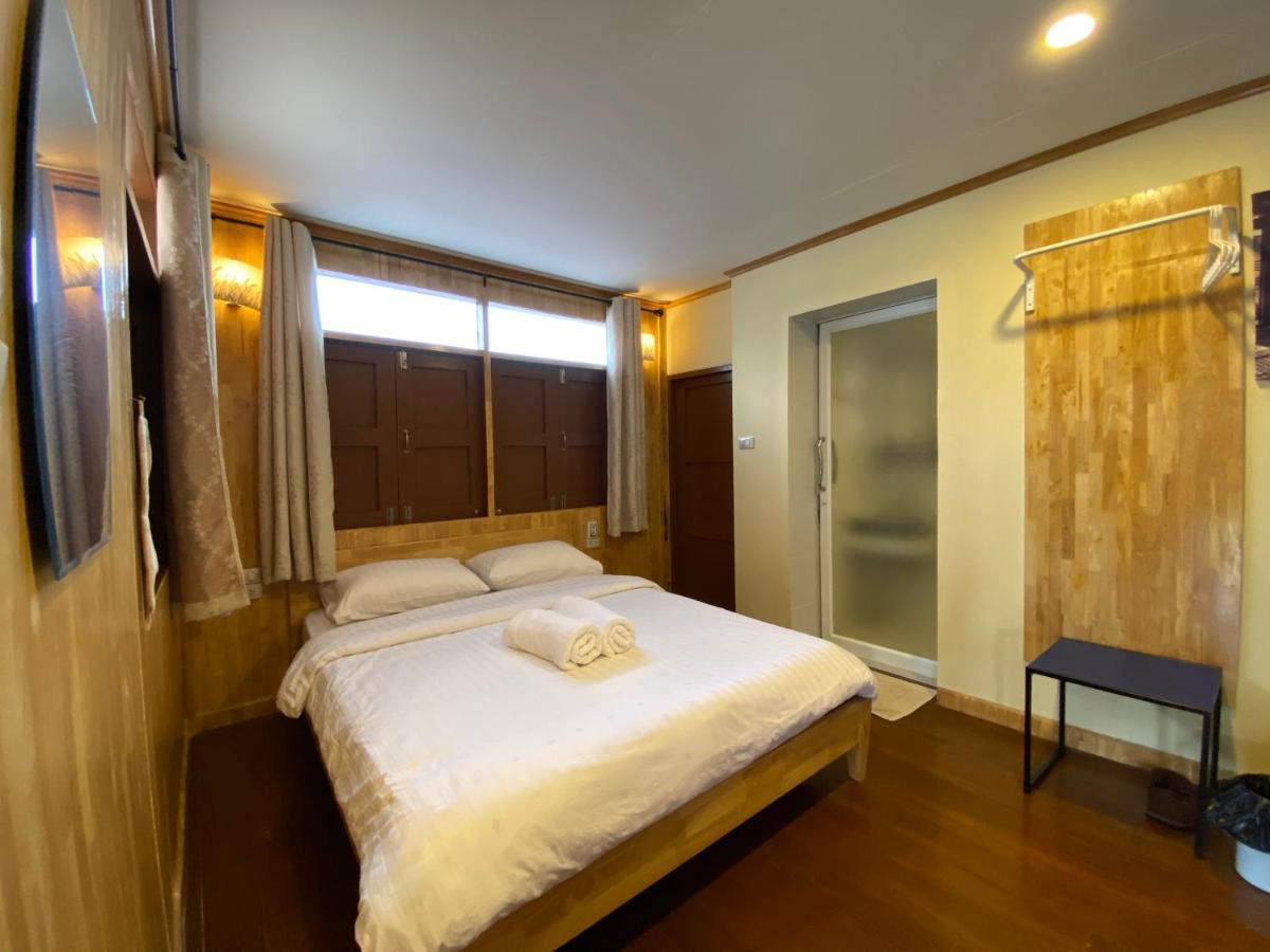 Bed In Beyt Boutique Hotel Nonthaburi Eksteriør bilde
